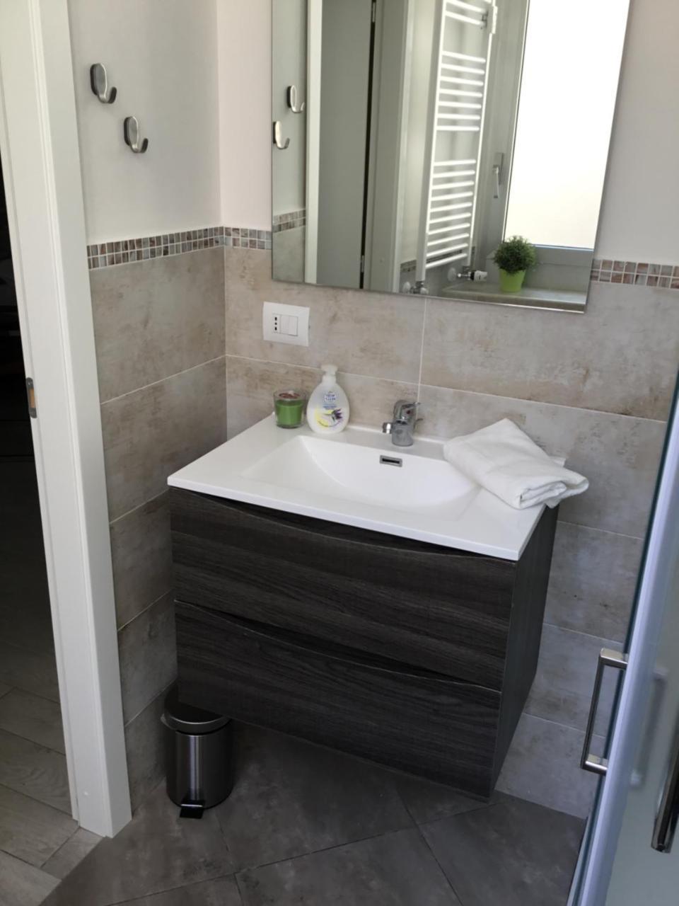 Warrest - Short Rent Apartments Milan Exterior photo